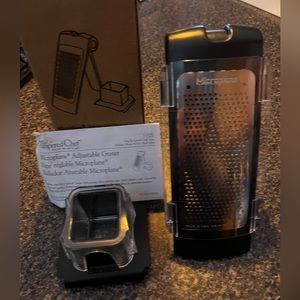 The Pampered Chef Microplane Adjustable Grater
